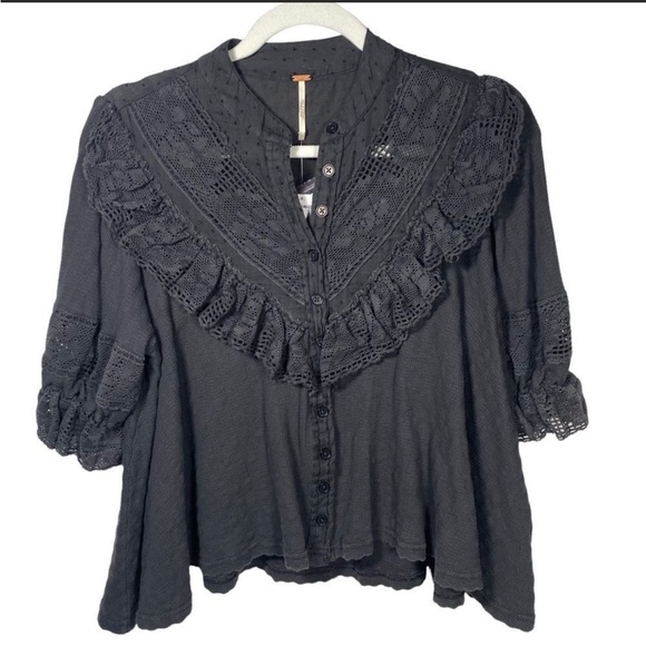 Free People Black Walk In The Park Lace Ruffle Top NWT XS - Picture 6 of 7